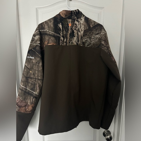 Field & Stream Men's Realtree Soft Shell Jacket - Picture 2 of 4